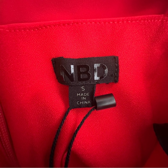 NBD NWT Cherry Red Reagan Belted Deep V-Neck Sleeveless Jumpsuit Size S - Picture 9 of 10